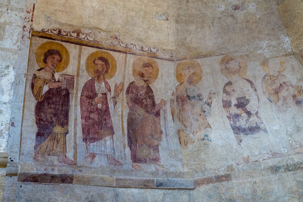 Fresques Chapelle St Pierre de Montbazin