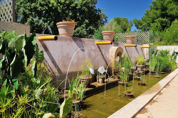 JARDIN ANTIQUE MEDITERRANEEN BALARUC LES BAINS