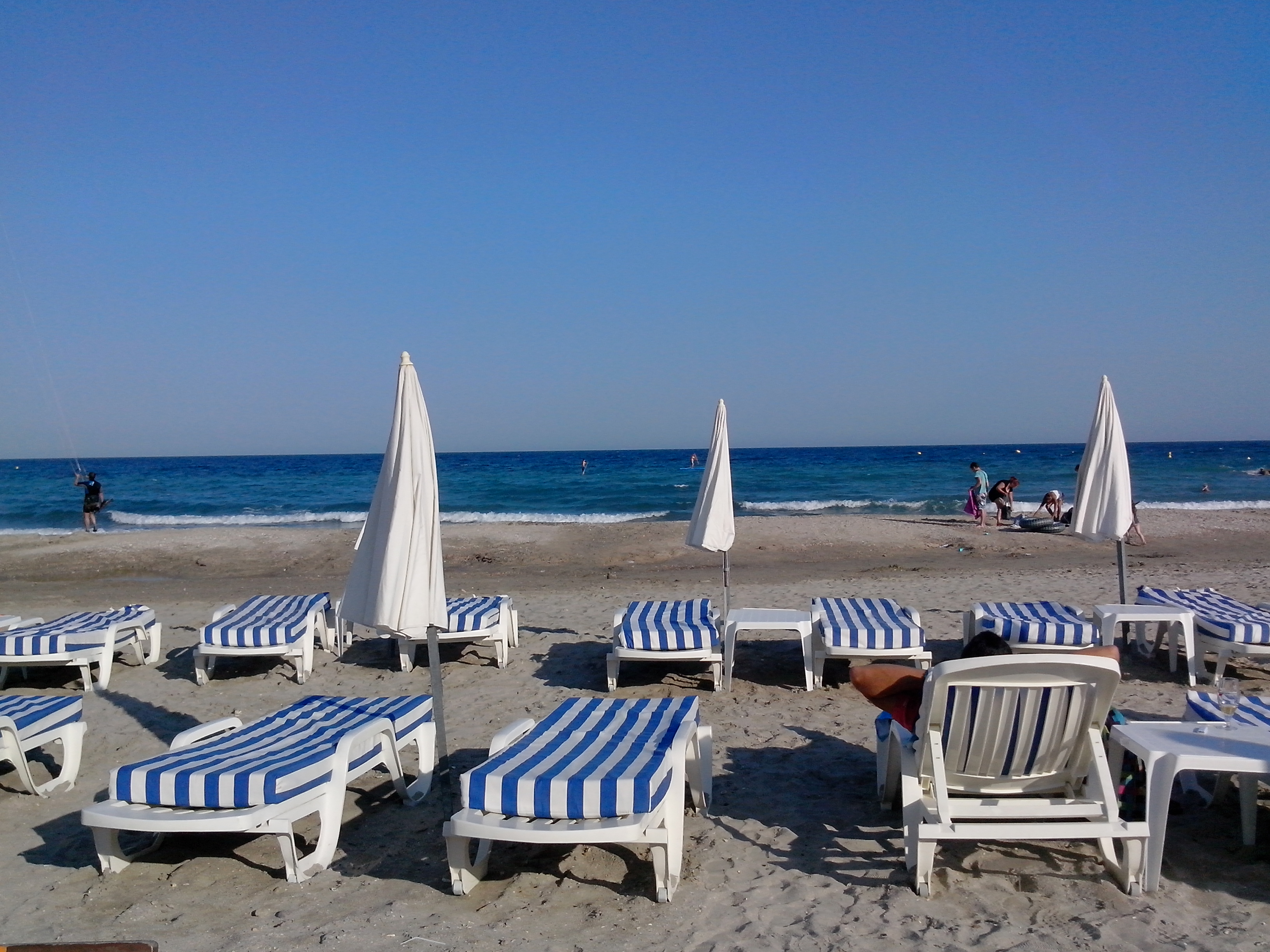 Le-spot-transats-plage
