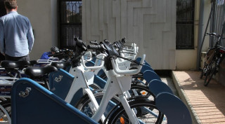 Les-vélos-en-libres-services-débarquent-à-Marseillan-46-850x470-c-center