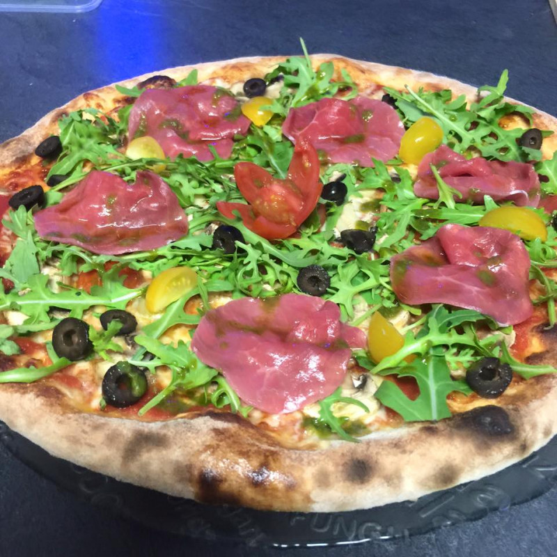 Eden-pizza-Vaneenoo-Patrick