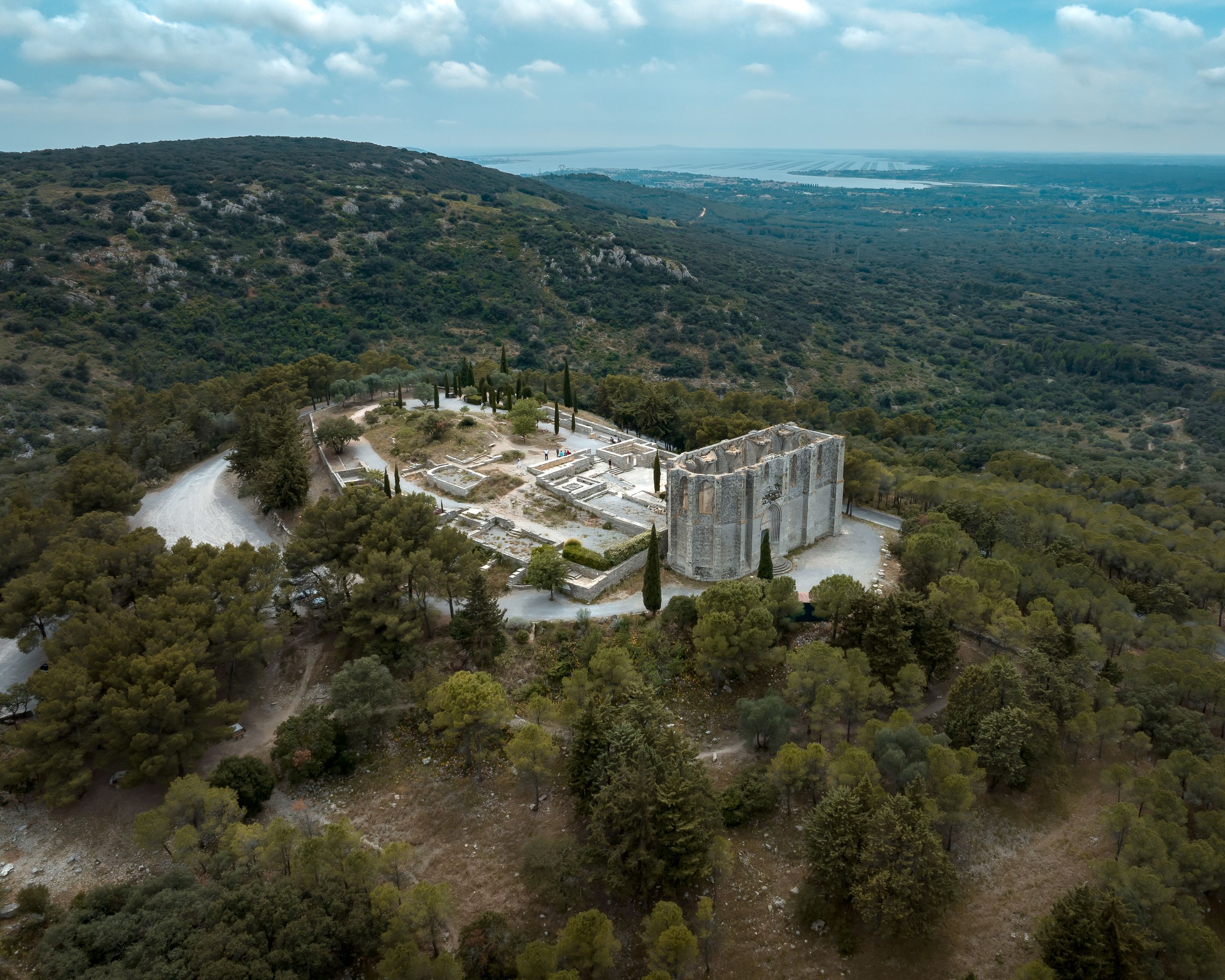 abbaye-saint-felix-de-montceau-donsansebas-ot-thau-26691-10781378