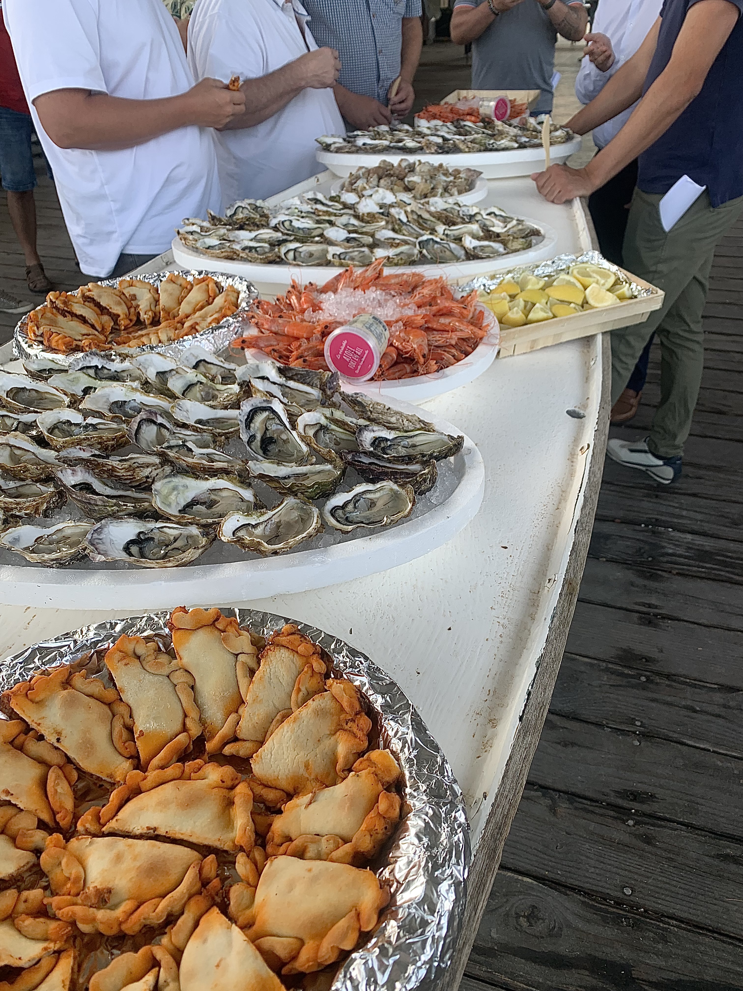 guy-sanchez-buffet-10615708
