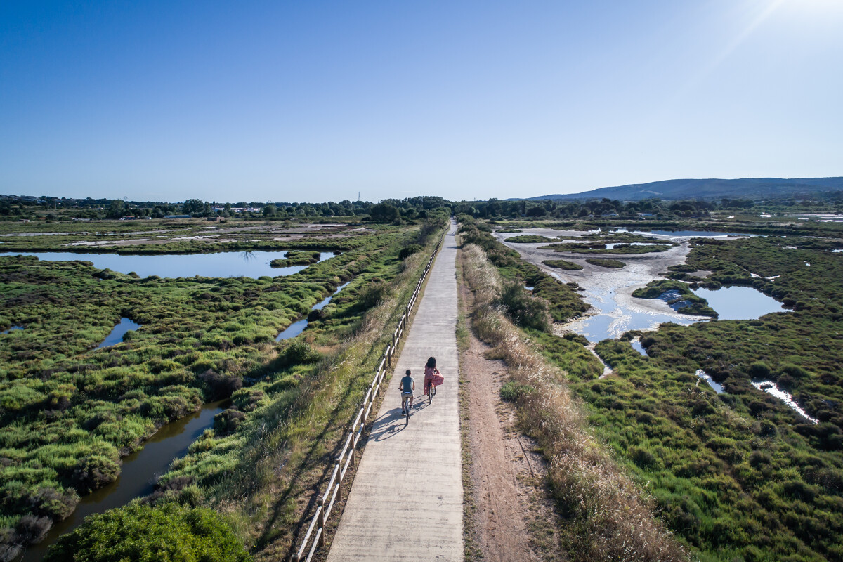 L’étang de Thau à vélo - © Office de Tourisme Intercommunal Archipel de Thau