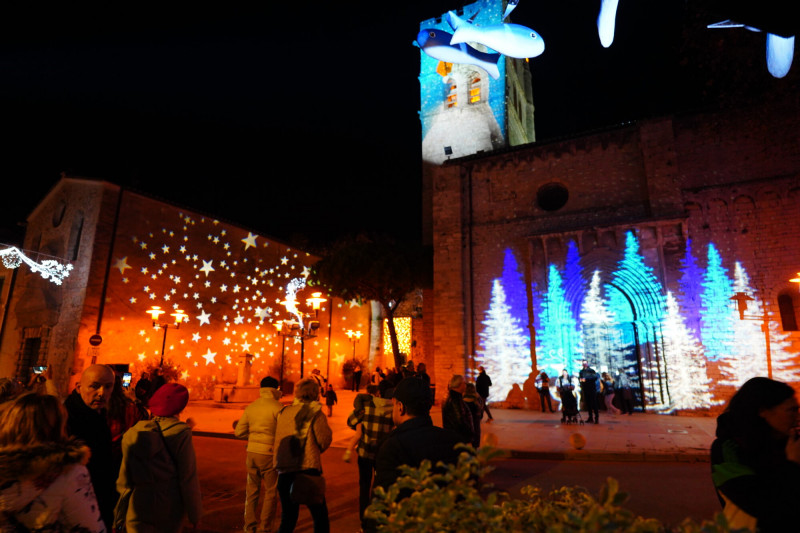 241128-bodega-noel-ouverture-temps-fetes-defile-delemotte-106-2000x1333-18222282