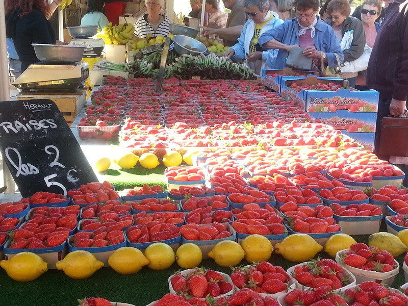 Marché de Balaruc-les-Bains