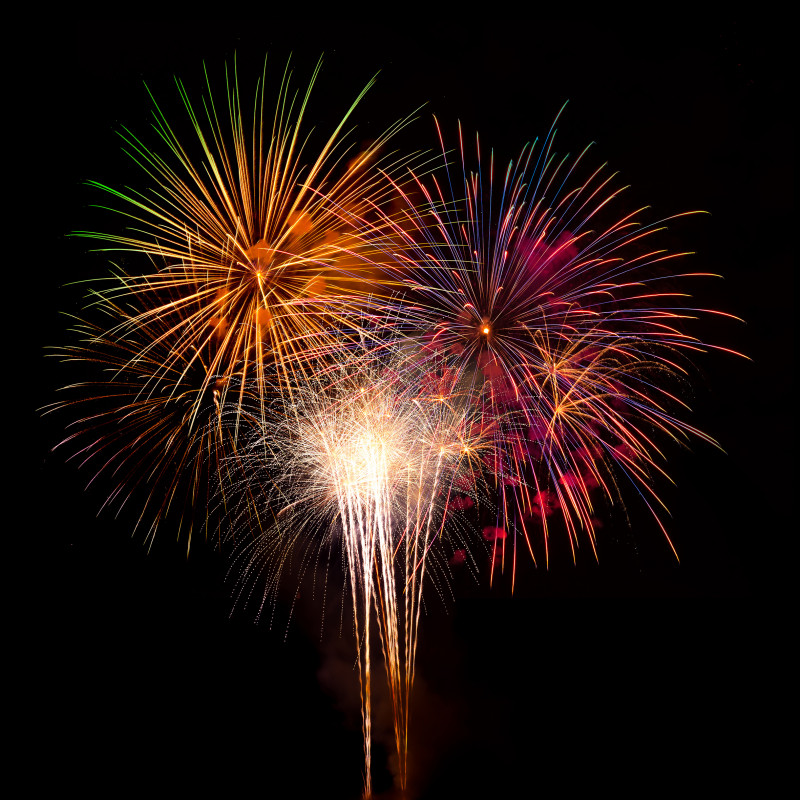 FEU D'ARTIFICE - © BALARUC-LES-BAINS FEU D'ARTIFICE