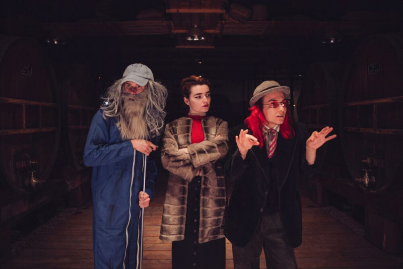 fy25-noillyprat-brandwebsite-photo-viste-theatre-16768308