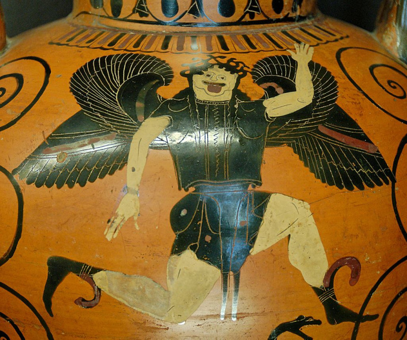 gorgon-louvre-f230-17954702