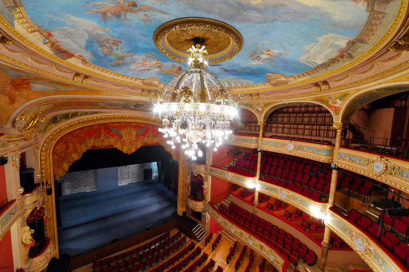 theatre-moliere-sete-grande-salle-lustre-marc-ginot-17494496