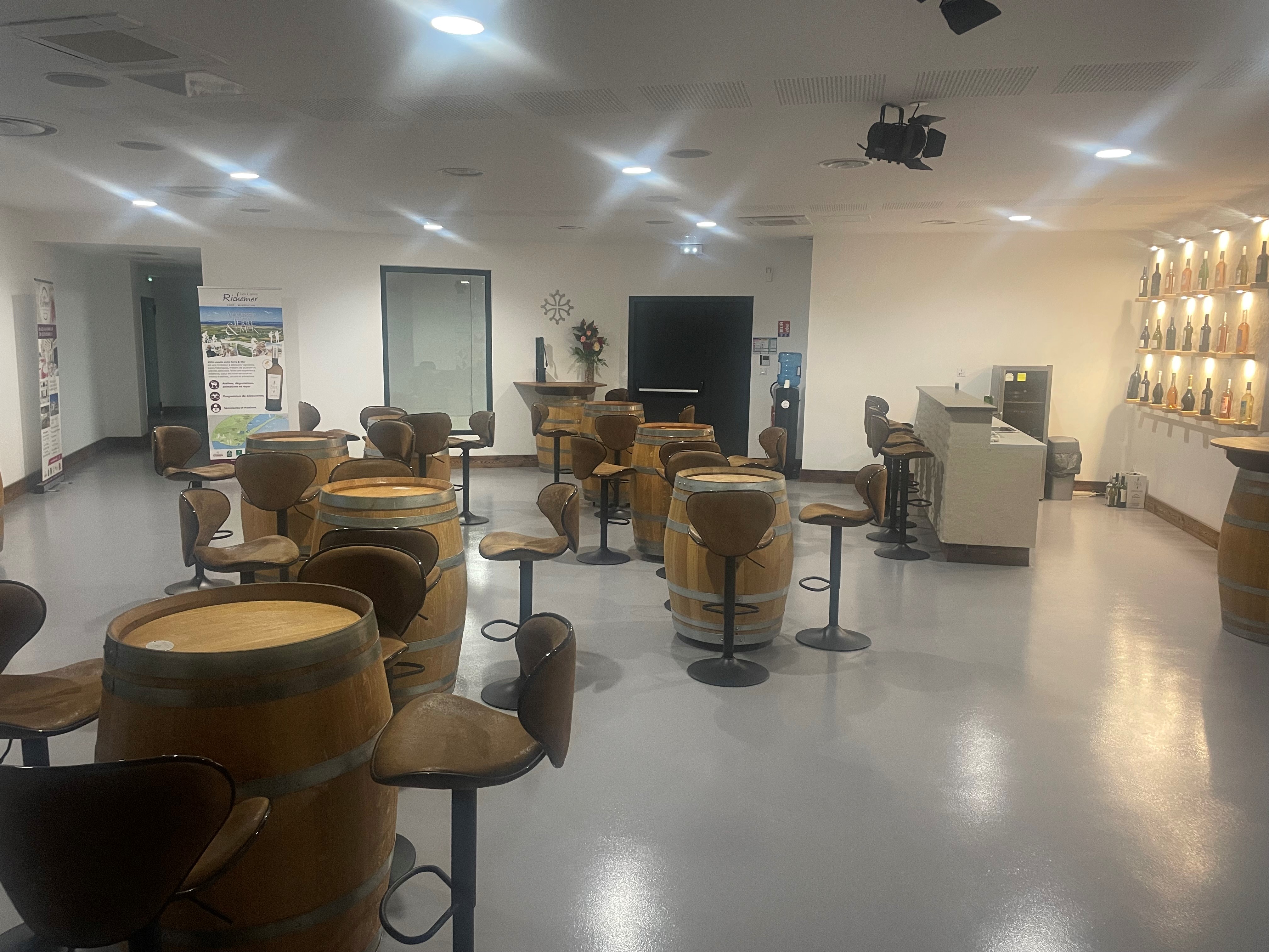 salle-degust-4-14702326