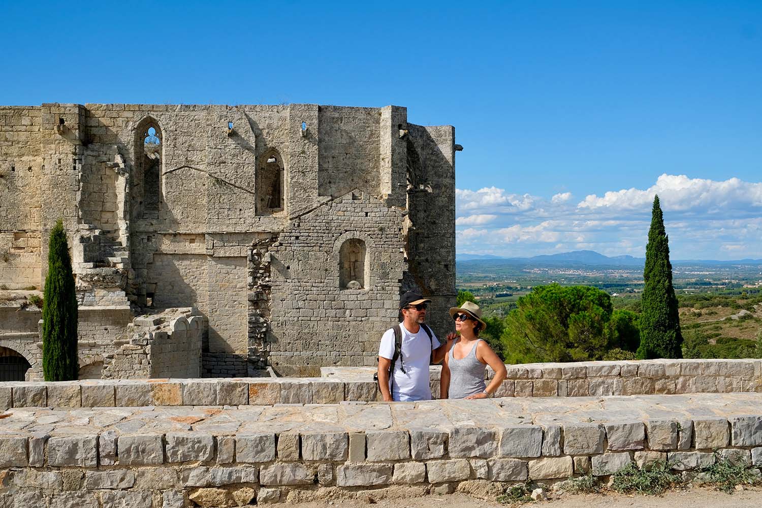 Vue sur l'abbaye Saint Felix de Montceau - © Karen Prosnier